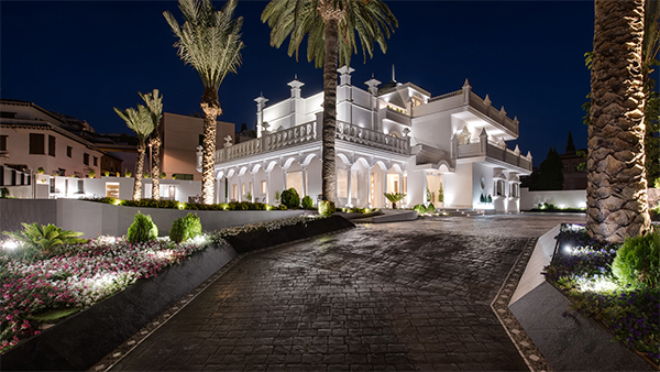 Faro Eclairage extéruieur hôtel